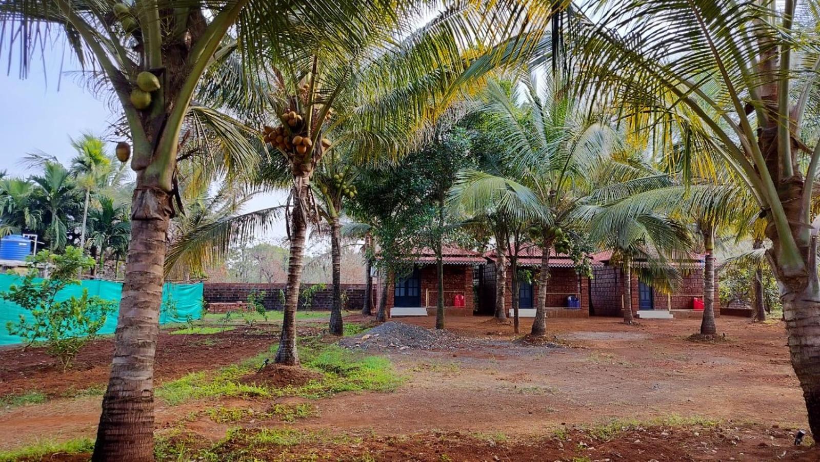 Saka Kadams Home Stay Гухагар Экстерьер фото